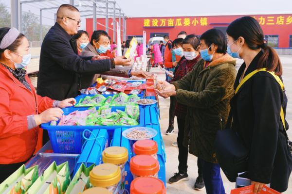 武汉新洲已种植超过5000亩瓜蒌田 万亩瓜蒌基地初步形成