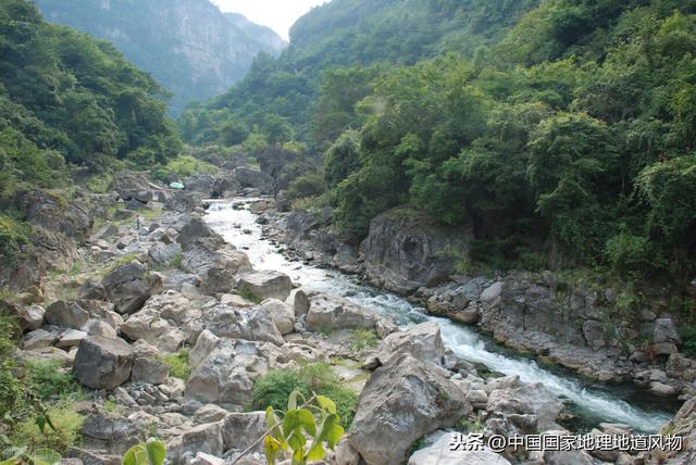 贵州为什么是“石山中的家园”？