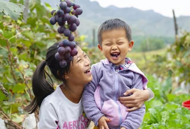 你知道葡萄、核桃和“黑暗”香菜..这些食材都是怎么进入中国的吗？