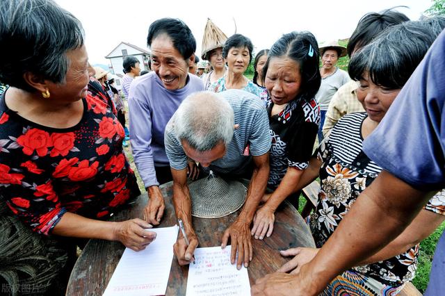 农民朋友有福了！土地承包又开始了，你家的地能租多少钱？